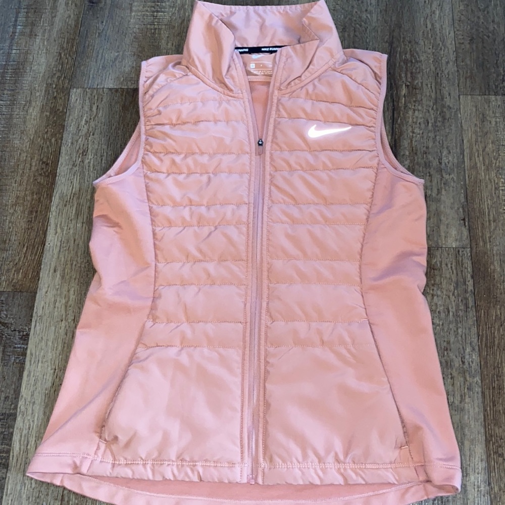 Nike - Size S - Pink